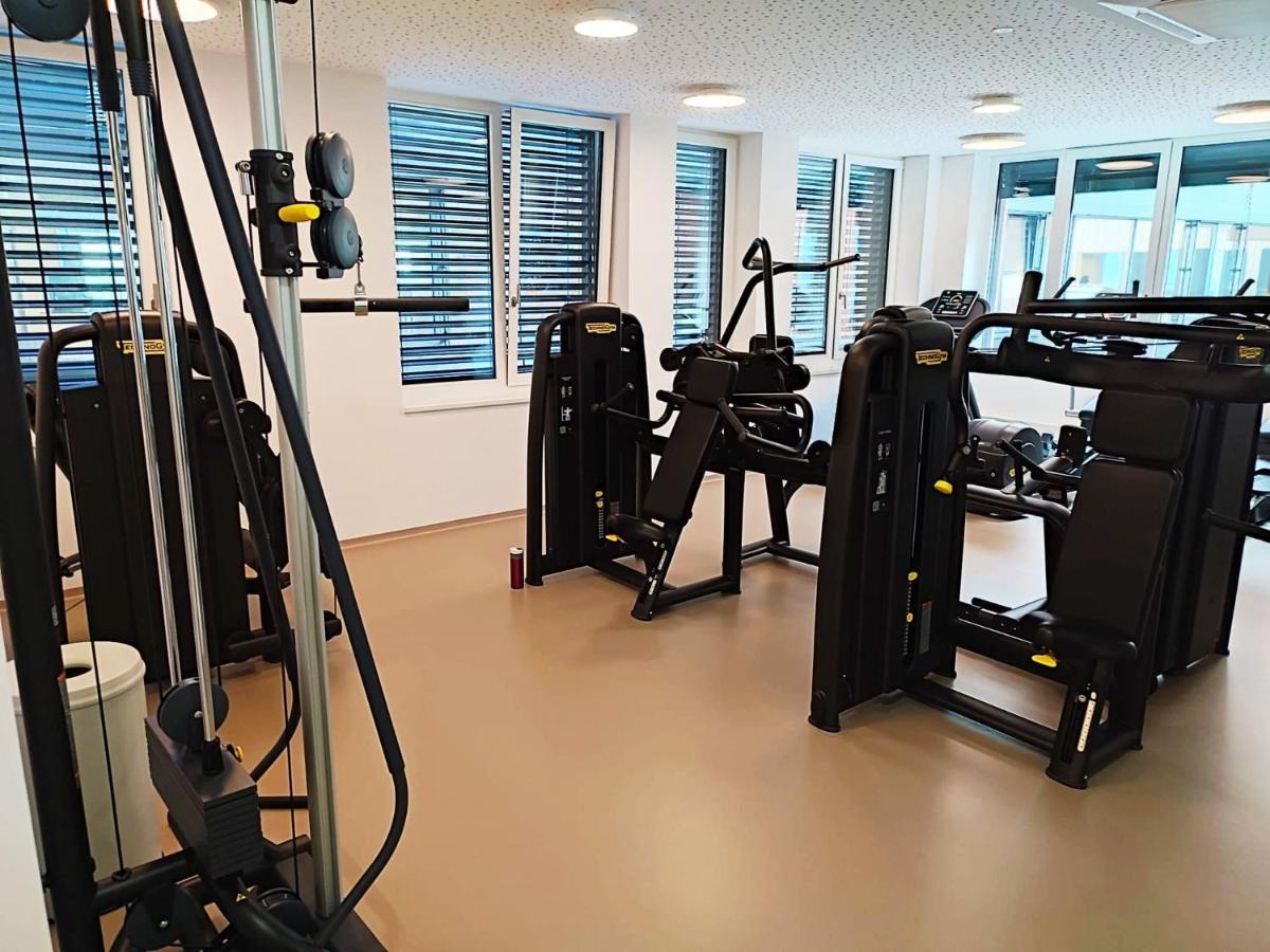 Panorama Apartment Vienna - Free Parking, Sauna & Fitness Esterno foto