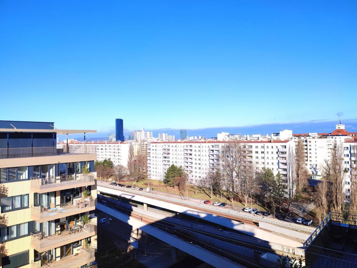 Panorama Apartment Vienna - Free Parking, Sauna & Fitness Esterno foto